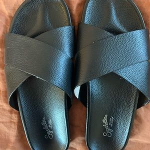 Seychelles size 11 lighthearted slides